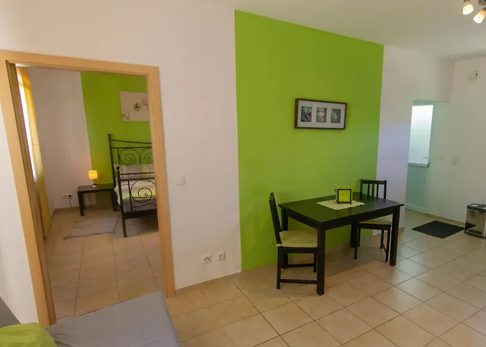 Weingut Roth Apartamento Kindel